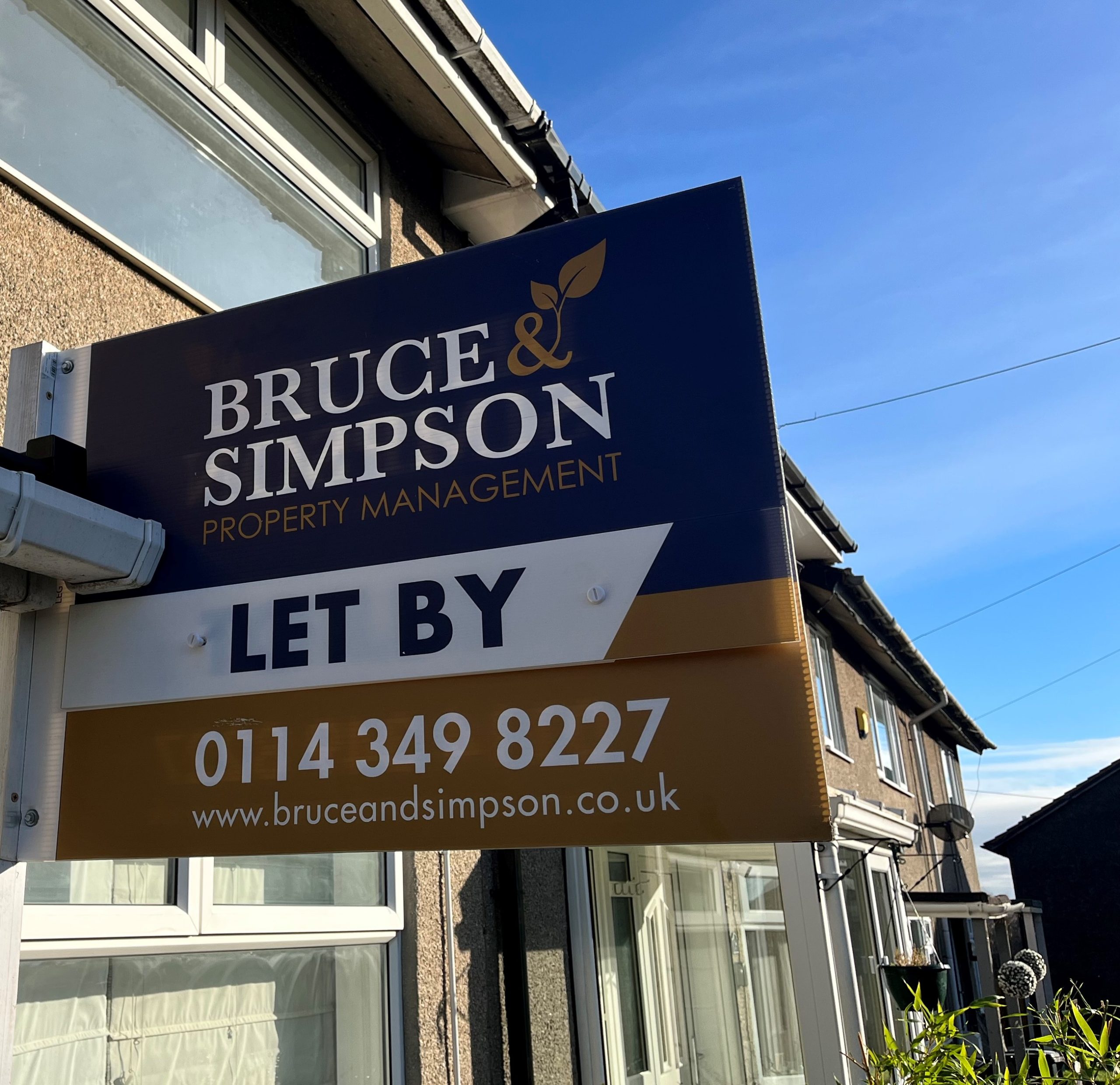 Bruce and Simpson Let By Board